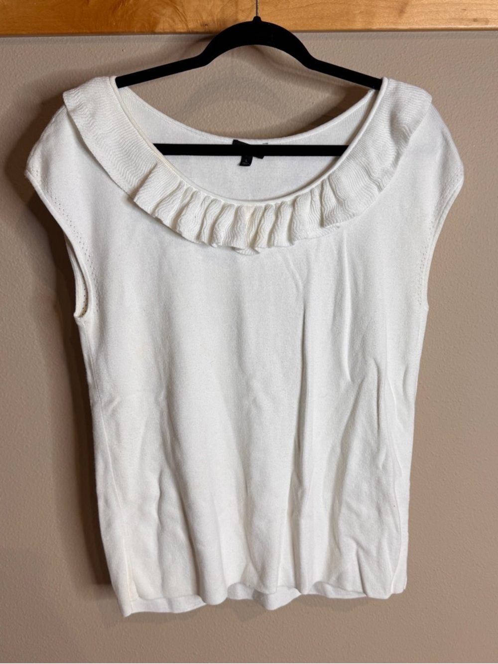 Talbots Women's White Ruffle-Neck Cap Sleeve Top